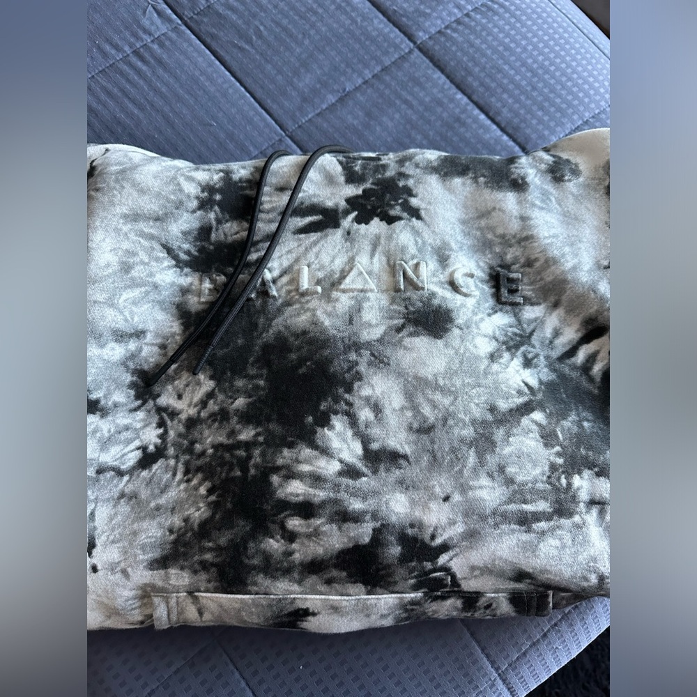 Balance Athletica (Vitality) Black and White Tie Dye sweatshirt - Runs small